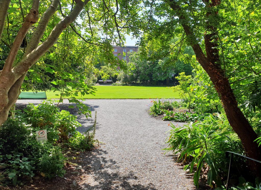 Photo of the gardens of Fitzwilliam Square