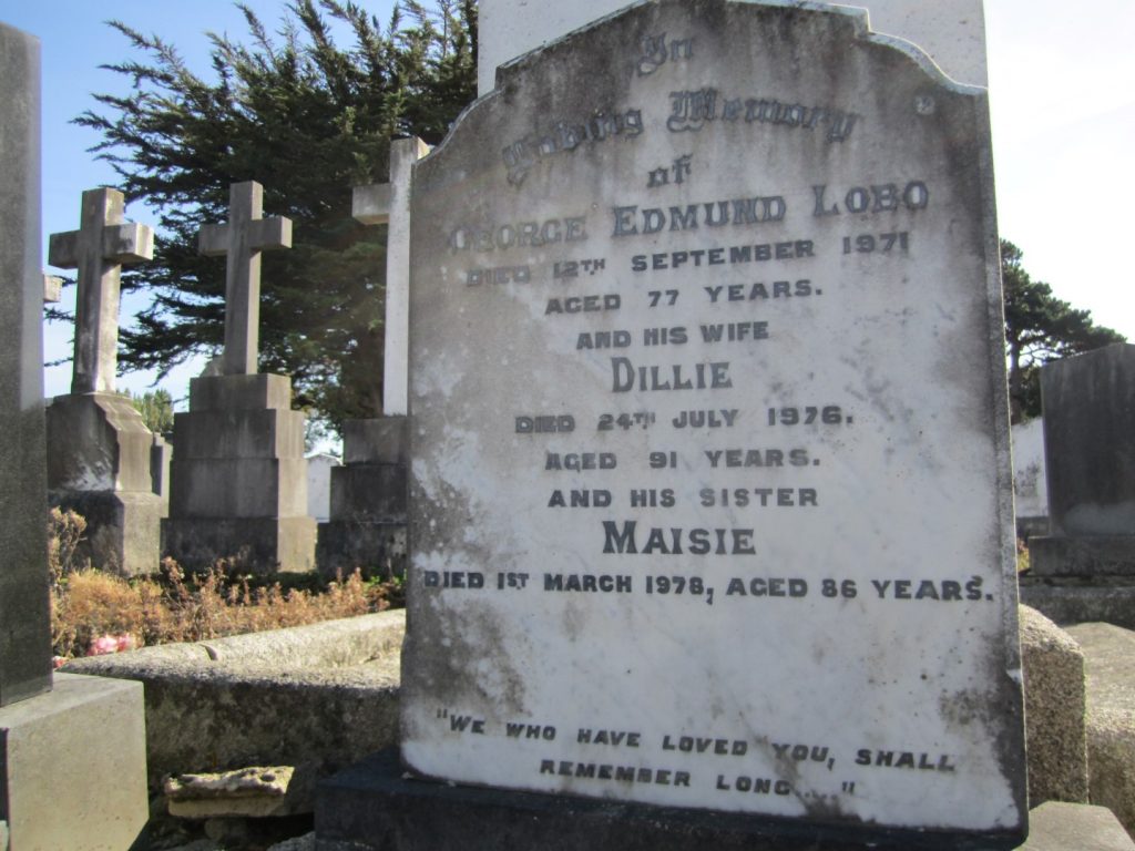 Photo of the Grave of Oliver Sherry